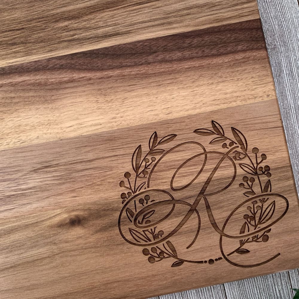 Custom Family Engraved Wooden Cutting Board - Yippee Daisy